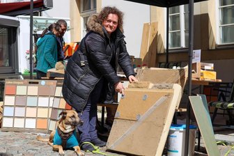 Oederan: Tipps vom Markt der Erneuerbaren Energien - Ivette Gottschalk vom mein Natur-Baumarkt kam aus Chemnitz zum Energiemarkt.