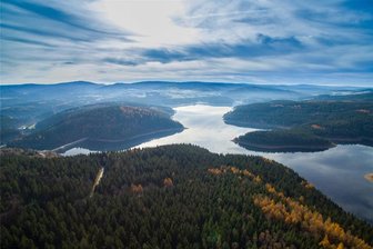 Ölige Altlast aus Betriebsgraben: Talsperre Eibenstock schrammte an Havarie vorbei - Wie jetzt erst öffentlich wurde, ist die Talsperre Eibenstock vor drei Jahren an einer Havarie vorbei geschrammt.