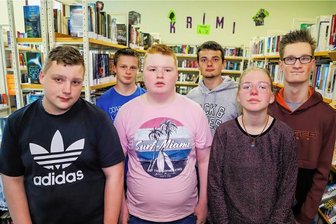 Oelsnitz: Förderschüler des Förderzentrums "Am Bergbaumuseum" gewinnen Lesewettbewerb - Am Lesewettbewerb teilgenommen haben folgende Schüler: v.l.: Toni Dave Andrae, Max Franke, Dean Leichsenring, Nico-Joel Köhler, Lilly Fankhänel, Leonard Strunz 