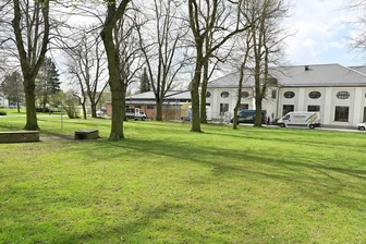 Oelsnitzer Lindenpark als Fitnesspark: Stadtrat vergibt Millionenauftrag - Für den Baustart der umfangreichen Arbeiten am Oelsnitzer Lindenpark ist der Weg frei.