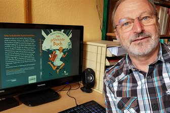 Oelsnitzer Pfarrer wird im Ruhestand zum Roman-Autor - Noch hat Andreas Schlotterbeck sein Buch nicht gedruckt in den Händen. Bis zur Nacht der offenen Kirchen am Freitag soll es jedoch vorliegen.