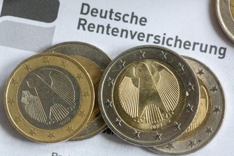 Ohne Lebensnachweis bald keine Rente mehr? Ein Faktencheck - Unbegründete Angst um die Rente.