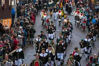 Ohne Masken und 3G: Was Gäste auf Weihnachtsmärkten erwartet - Gibt es wieder einen Besucheransturm auf den Weihnachtsmarkt in Seiffen? Die neuen Corona-Regeln machen zumindest Hoffnung.