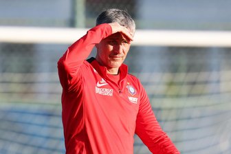 Ohne zwei Offensivspieler, aber mit neuer Formation: FC Erzgebirge Aue vor erstem Pflichtspiel unter Härtel - Vor dem Drittliga-Restart: Neu-Cheftrainer Jens Härtel sieht sein Team gut vorbereitet.