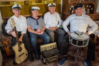 Oldies spielen Oldies: Wenn 321 Lebensjahre gemeinsam musizieren - Wolfgang Richter, Karl-Heinz Rothe, Karl-Heinz Melzer, Gert Weigelt (v. l.) sind die „Oldies“.