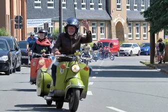 Oldtimer, Gärten, Leinwand, Wandern und Co: Wochenendtipps für den Raum Stollberg - In Oelsnitz gibt es im Rahmen des Wohngebietsfestes am Sonntag wieder ein Oldtimertreffen.