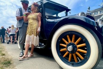 Oldtimer-Treffen in Naundorf bricht Besucherrekord: 450 historische Fahrzeuge begeistern 1500 Gäste - 
