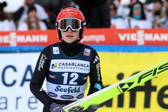 Olympia-Frust bei der besten Kombiniererin Sachsens: „Es fühlt sich dunkel, leer und tief traurig an“ - Jenny Nowak liegt in der Weltcup-Gesamtwertung aktuell als zweitbeste Deutsche auf Platz 9. Das Foto zeigt sie beim Weltcup vor einer Woche in Seefeld.