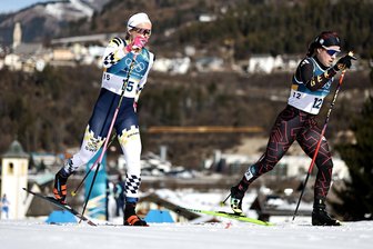 Olympia: So erlebte Katharina Hennig Dotzlers beste Freundin Anne Winkler aus dem Technikteam den „Ski-Diebstahl“ - Katharina Hennig Dotzler (rechts), hier neben der Schwedin Emma Ribom, erlebte ein denkwürdiges letztes Olympiarennen.