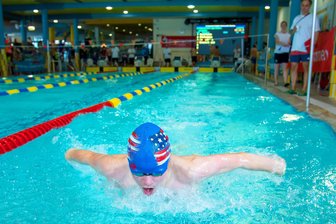 Olympia-Teilnehmerin gibt beim Heimspiel ihr Debüt fürs Schwimmteam Erzgebirge - Fürs Schwimmteam Erzgebirge ging im letzten Jahr unter anderem Domenic Neubert an den Start.