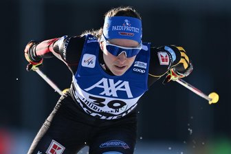 Olympiasiegerin Katharina Hennig Dotzler aus dem Erzgebirge im Interview: „Eine Einzelmedaille ist momentan für mich unrealistisch“ - Katharina Hennig Dotzler lief in Oberhof über 10 Kilometer klassisch am Sonntag als beste Deutsche auf Platz 8.