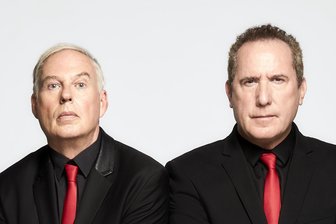 OMD-Sänger Andy McCluskey im Interview zum neuen Album: "Ed Sheeran macht McDonalds-Musik!" - Paul Humphreys (links) und Andy McCluskey sind Orchestral Manoeuvres in the Dark.