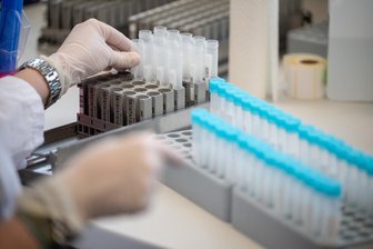 Omikron: Erster bestätigter Fall in Mittelsachsen -