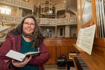 Orgelbau in Plauener Lutherkirche kommt voran - Kantorin Susanne Häußler hat die Idee für ein perfektes Geschenk: Eine "Pfeifenpatenschaft" für die Lutherkirchenorgel.