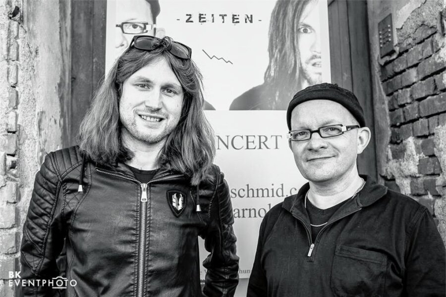 Ostrock der 70er in der Tenne in Oederan: Hommage an das Plattenlabel Amiga - Manuel Schmid (links) und Marek Arnold wollen in der Tenne Rockmusik mit Herz und Seele spielen. 
