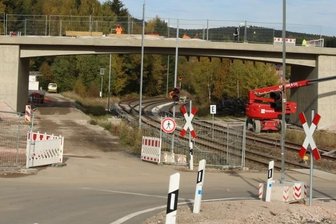 Pachthaus-Brücke bald fertig - Die Bauarbeiten für die neue Pachthaus-Brücke liegen im Zeitplan.