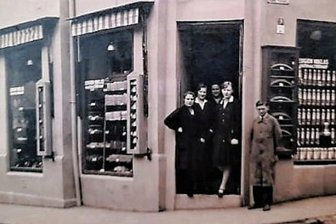 Palästina-Flucht rettete das Leben - Das einstige Haushaltwarengeschäft der Familie Niklas in der Langen Gasse 9 in Reichenbach. Heute gähnt hier an der Ecke zur Museumsstraße eine Baulücke.