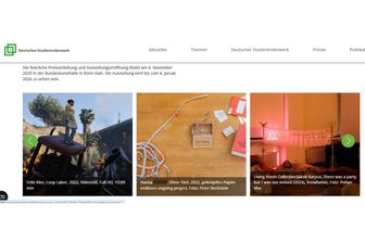 Panne beim Bundeskunstpreis? Jury vergibt Preisgeld an des Linksextremismus verdächtige Studentin unter Mordanklage - Website des Studierendenwerks mit Preis-Werk von S.