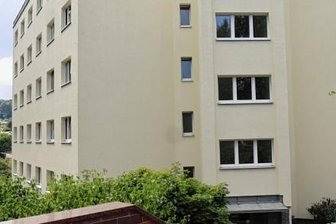 Paracelsus-Klinik steht vor dem Aus - Die Paracelsus-Klinik in Reichenbach. Wie verlautet, sei das insolvente Haus in der jetzigen Form nicht weiter betreibbar.
