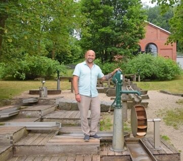 Park der Generationen bietet Plätze zum Relaxen und Toben - Sachgebietsleiter Sven Keil will gern neben dem Wasserspielplatz noch einen Trimm-Dich-Pfad etablieren.