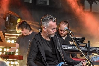 "Park Rock" trifft den Nerv der Fans - Die Band RPWL aus Freising, im Bild (von links) Yogi Lang, Kalle Wallner und Markus Jehle, begeisterte gut 300 Fans in Reichenbach. 