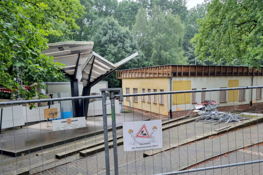 Parkeisenbahn Chemnitz: Baustellenkabel gestohlen - Baustelle der Parkeisenbahn in Schlosschemnitz