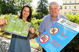 Parkfest Hainichen: Mit Schützen, Rummel, Livemusik, Jens Weißflog – und ohne Cannabis - Kulturchefin Anja Krucoski und Oberbürgermeister Dieter Greysinger laden am Wochenende zum Parkfest in Hainichen ein. Der Eintritt ist frei, aber es gibt Regeln.