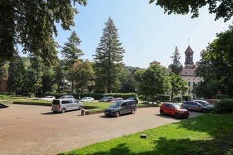 Parkplatz am Schloss Waldenburg wird komplett gesperrt - Der Parkplatz am Lustgarten in Waldenburg wird ab 8. September voll gesperrt.