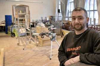 Party zur Wiedereröffnung: Neustart im Zwickauer Brauhaus - Angelo Sommer ist neuer Betreiber der Destille im Brauhaus.