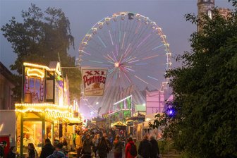 Partystimmung nach der Kät: Wo in Annaberg gefeiert werden kann - Wer nach einem Kätbesuch noch in Partystimmung ist, wird an anderer Stelle fündig.