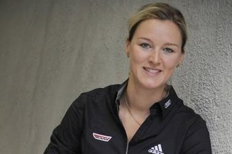 Paukenschlag: Denise Herrmann wechselt ins Biathlonlager -  Denise Herrmann wird Biathletin und startet weiterhin für den WSC Oberwiesenthal. 
