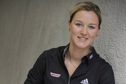Paukenschlag: Denise Herrmann wechselt ins Biathlonlager -  Denise Herrmann wird Biathletin und startet weiterhin für den WSC Oberwiesenthal. 