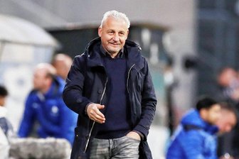 Paukenschlag in Aue: Pavel Dotchev kommt ein zweites Mal zurück - "Hallo, da bin ich wieder.": Pavel Dotchev wird zum dritten Mal Trainer des Erzgebirge Aue. 