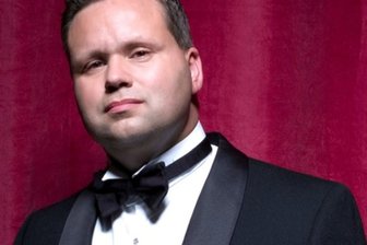 Paul Potts und Hans Zimmer live: Freiberg feiert musikalische Highlights - Der britische Klassik-Pop-Star kommt in die Nikolaikirche Freiberg.
