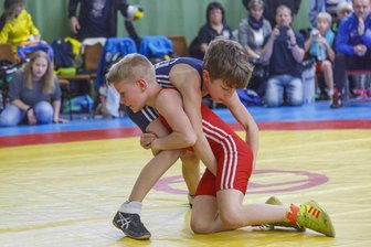 Pausaer und Plauener Ringer bei der Deutschen Meisterschaft nicht mit Fortuna im Bunde - Für den Ringernachwuchs geht es am Samstag beim KSV-Pokal in Pausa zur Sache.