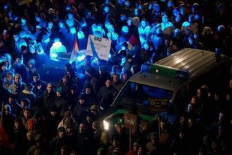 Pegida verschiebt Kundgebung auf Sonntag -