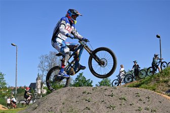 Penigs neuer Bikepark: Abenteuer-Paradies für Biker aller Altersgruppen - Schon kurz nach der offiziellen Eröffnung des neuen Bikeparks in Penig wurden die zwei unterschiedlich schwierigen Parcours ausgiebig getestet.