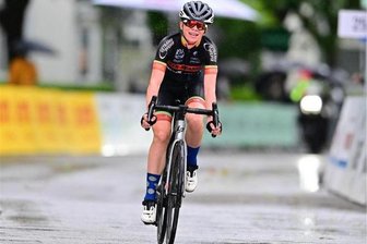 Pepe Albrecht holt sich den Titel - Laura Nollau (RSV Chemnitz) wurde bei der Radsport-DM in Bad Dürrheim Vizemeisterin der Juniorinnen. Foto: Daniel Rekowski/RSV.