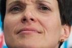 Petry traut sich direkt gegen Lucke -