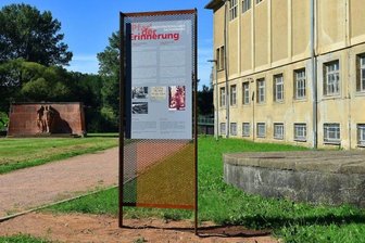 Pfad der Erinnerung an KZ-Sachsenburg ist komplett -