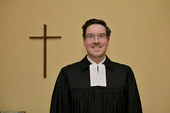 Pfarrer sagt dem Erzgebirge adé: „Für mich war es tatsächlich traumhaft“ - Der Stollberger Pfarrer Matthias Müller ist verabschiedet worden. Er war auch als Pfarramtsleiter tätig: Zum Gemeindeverbund zählen noch Oelsnitz, Beutha/Neuwürschnitz, Lugau/Niederwürschnitz, Erlbach-Kirchberg/Ursprung und Leukersdorf.