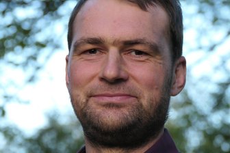 Pfarrer zieht weiter: Abschiedsgottesdienst für Philipp Pohle in Clausnitz - Nach acht Jahren nimmt Pfarrer Philipp Pohle aus Clausnitz seinen Hut.