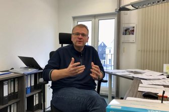 Pflegedienstchef im Erzgebirge: "Niemand hat sich zusätzlich impfen lassen" - Erik Bergmann - Geschäftsführerder Kranken- undPflegedienst GmbHBergmann