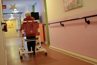 Pflegepakt: Nur Placebo-Pille oder Rezept gegen Notstand? -