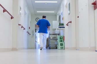 Pfleger in Sachsens Kliniken haben 1,5 Millionen Überstunden -