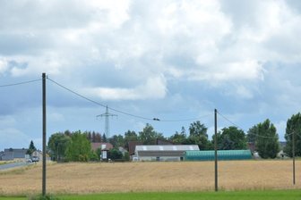 Phantom-Standorte für Großinvestoren - Der Regionalplan-Entwurf sieht für Großschirma zwei Vorsorgestandorte für Gewerbe vor, so an der B 101 am Ortsausgang Großvoigtsberg in Richtung Obergruna. Doch es ist nicht zu erwarten, dass diese Pläne zeitnah realisiert werden. 