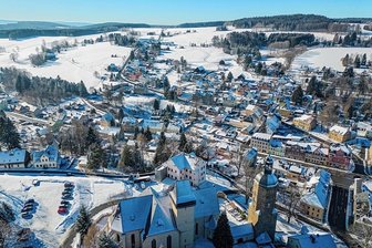Pläne für neues Bergwerk im Erzgebirge: Unternehmen will nächste Hürde nehmen - Die SME AG mit Sitz in Halsbrücke bei Freiberg möchte den Bergbau im Gebiet bei Geyer wiederbeleben.
