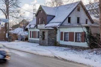 Pläne für neues Depot überarbeitet - Neben einem Neubau soll das einstige "Wiesenschlößchen" für das künftige Domizil der Freiwilligen Feuerwehr Tannenberg saniert werden. 