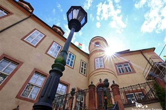 Planänderung bei Sanierung des Schlossparks in Wolkenburg: Nicht alle Maßnahmen können umgesetzt werden - Mit rund 3,5 Millionen Euro ist die Sanierung des Parks am Schloss Wolkenburg das teuerste Projekt im Doppelhaushalt von Limbach-Oberfrohna. Ausgerechnet die Fördermittel sorgen nun für einen straffen Zeitplan für die Sanierung.