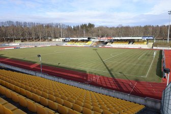 Platz zugefroren: Derby zwischen VFC Plauen und FSV Zwickau kurzfristig abgesagt - Kein Spiel am Sonntag im Vogtlandstadion - der Platz ist zugefroren.
